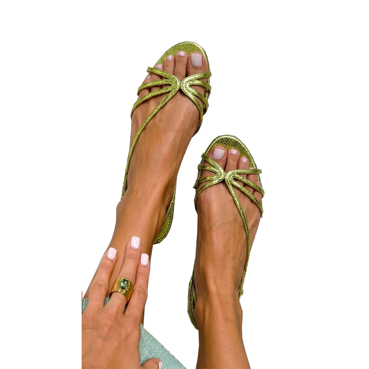 Emilia – Sandales Élégance d'Été Dorée